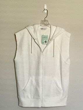 DSG Women’s Medium White Sleeveless Fleece Hoodie NWT
